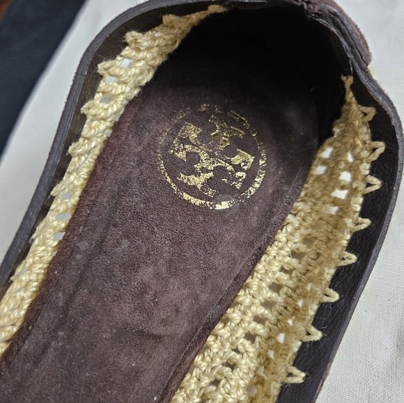 Tory Burch Womens 7.5 M Reva beige tan brown crochet ballet flats and Dust Bag - Picture 9 of 10